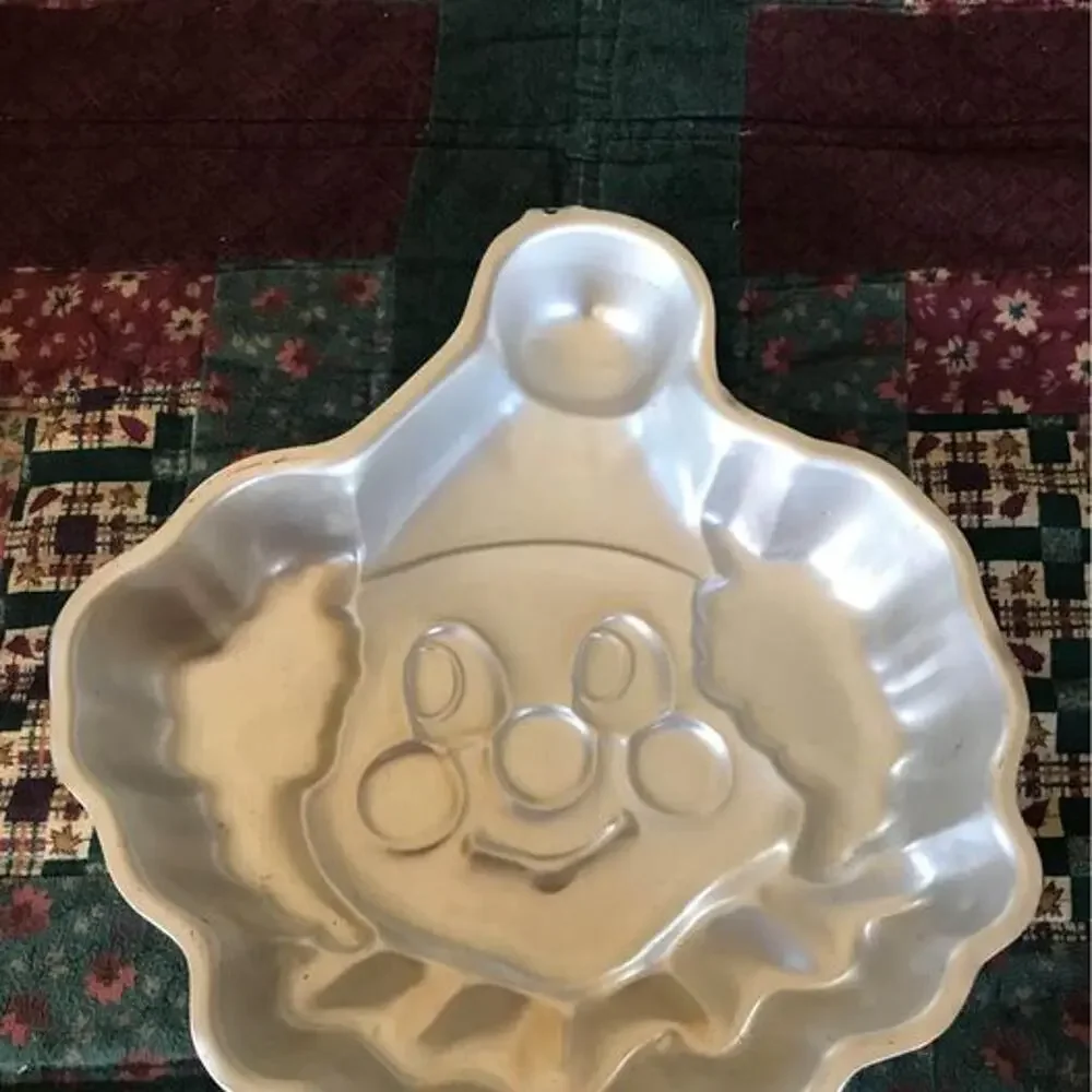 Wilton Clown Cake‎ Pan